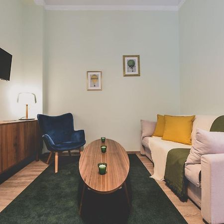 Neoclassical Apartment Near Acropolis - Livingstone Crystal Αθήνα Εξωτερικό φωτογραφία